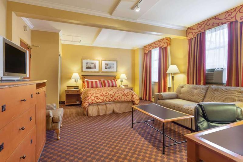 Howard Johnson By Wyndham Vancouver Downtown Rum bild